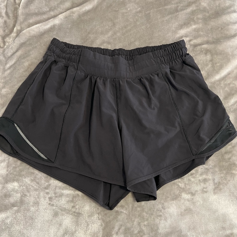 Women’s Lululemon shorts